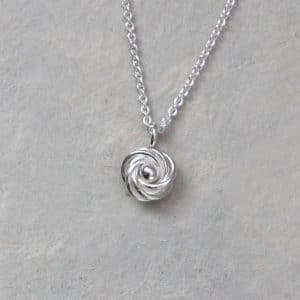 MOORISH ROSE Halssmykke